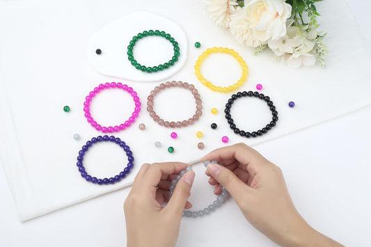 NUKAYAI 500Pcs Black Round Glass Beads 8mm for Bracelets, Beading Supplies Glass Crystal Beads for Bracelet DIY Crafts Making Kits Earring Necklaces(Black)